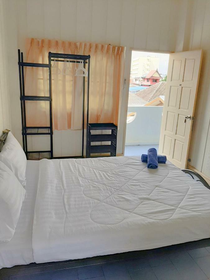 Hotel Plaza Huahin Extérieur photo