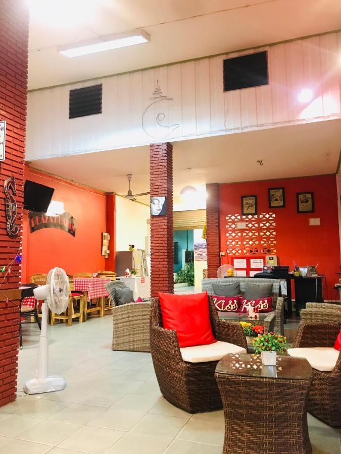 Hotel Plaza Huahin Extérieur photo